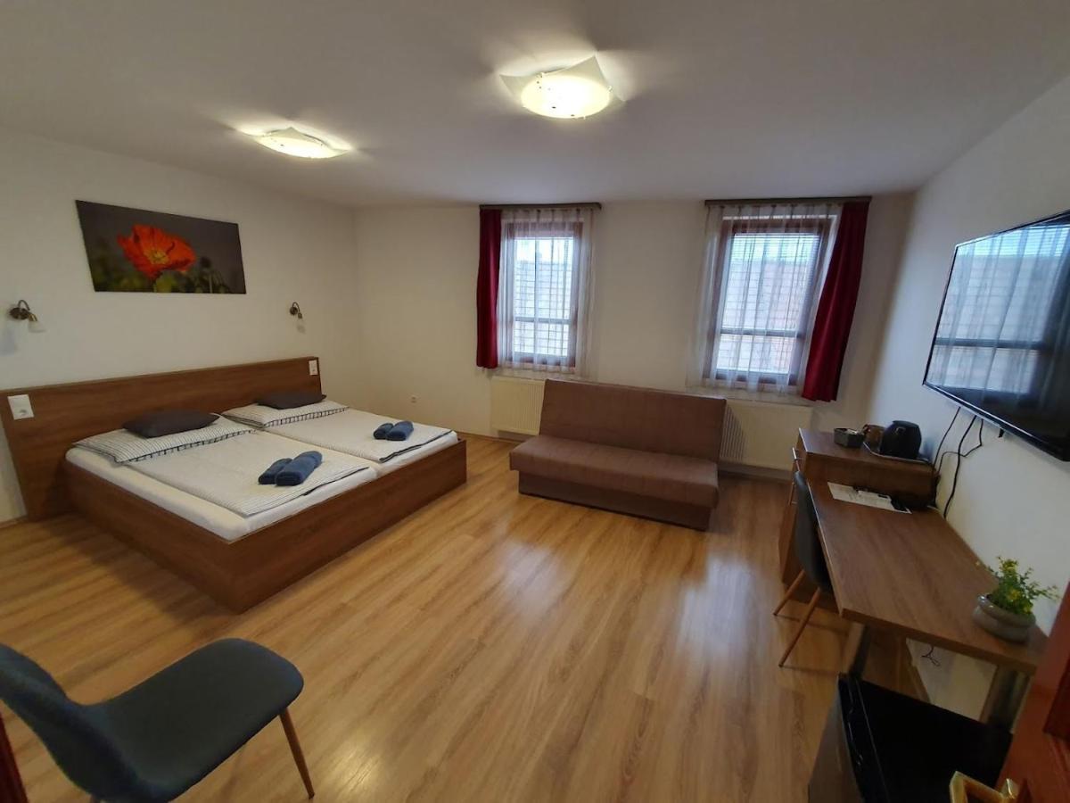 Mosonmagyaróvár Citylife Rooms المظهر الخارجي الصورة