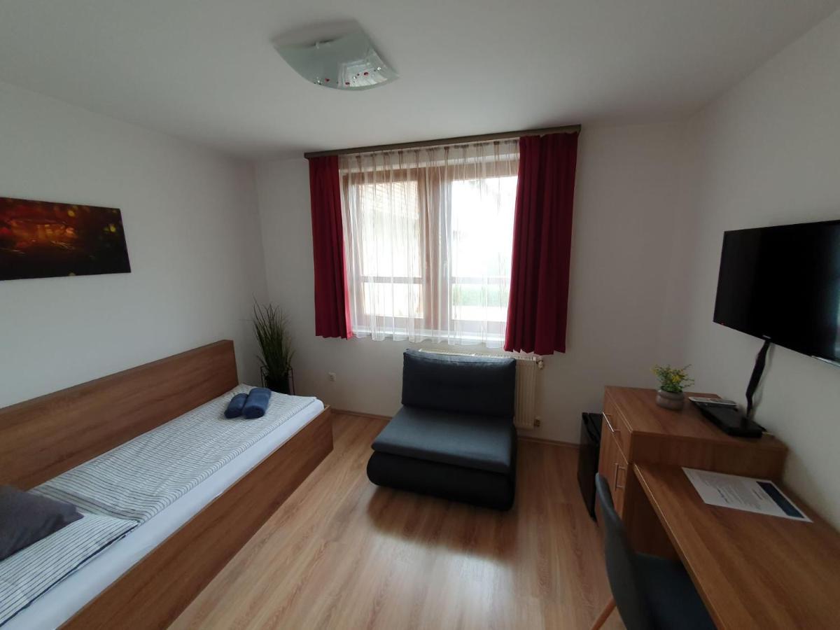 Mosonmagyaróvár Citylife Rooms المظهر الخارجي الصورة